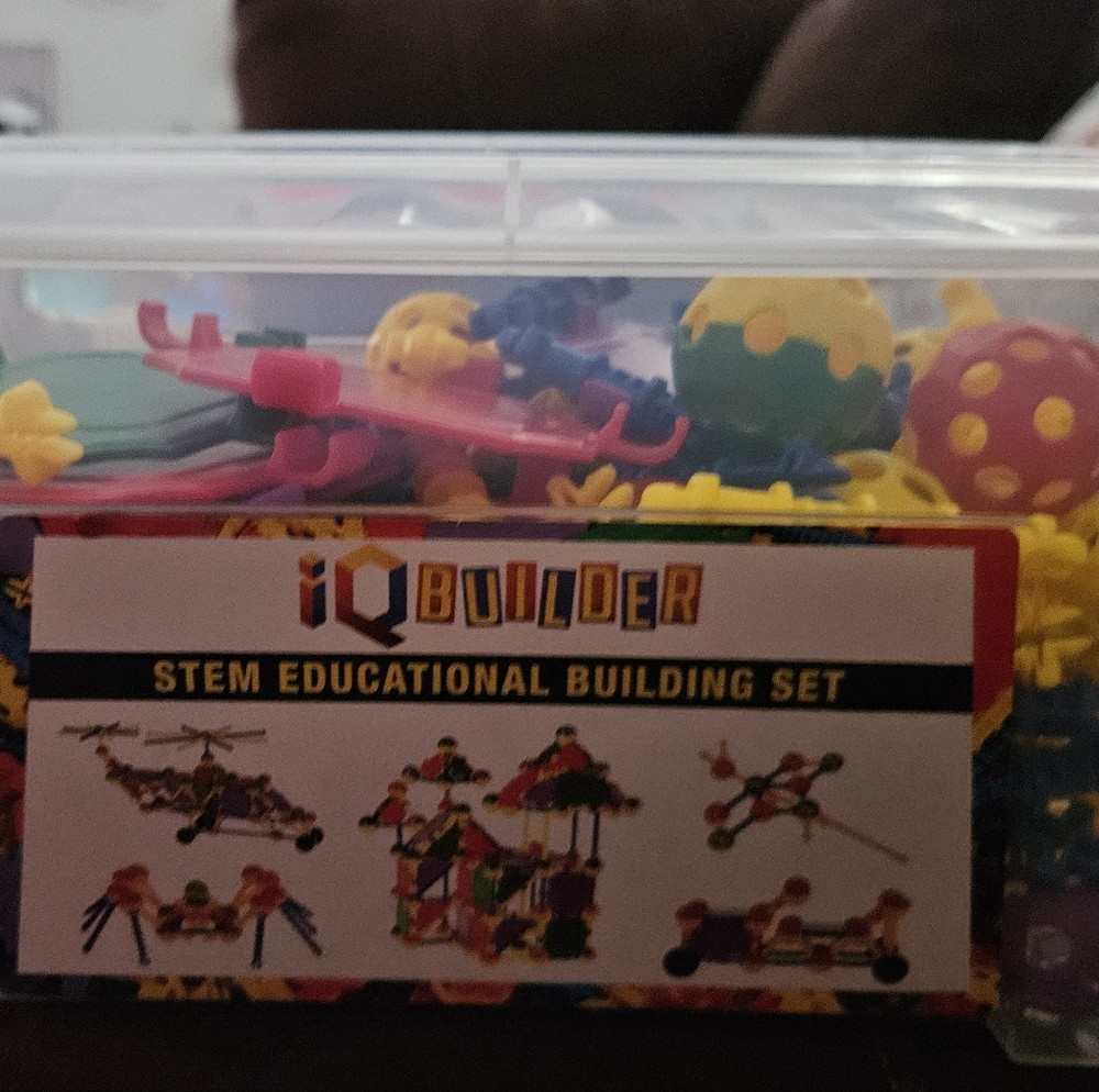 IQ builder stem educational building set